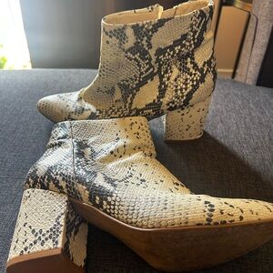Snake print Boots